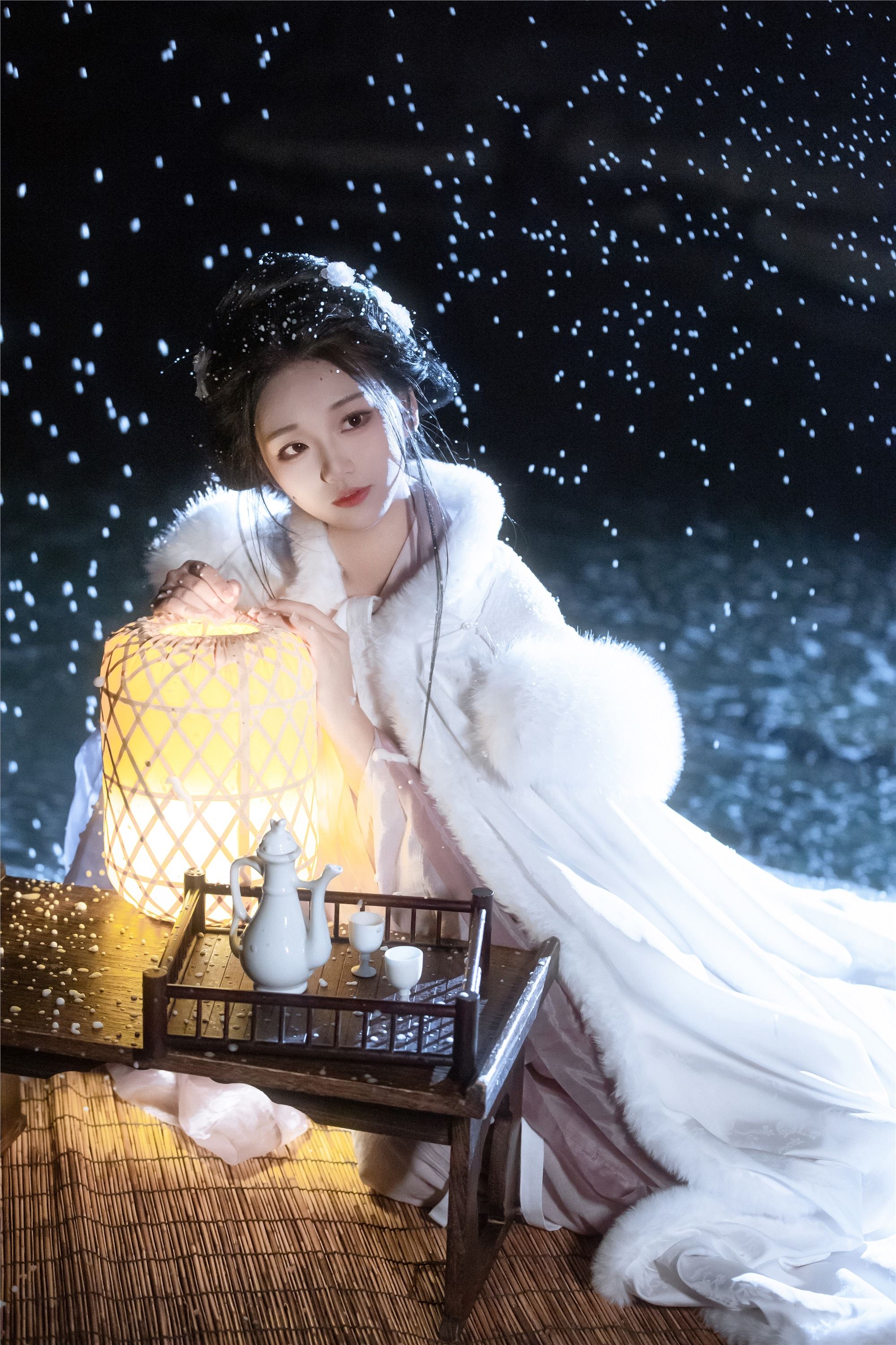 YITUYU 艺图语 2025.03.06 风雪夜归人 晚江亭